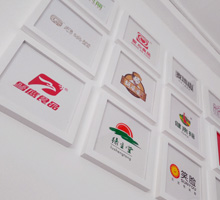 相成設(shè)計(jì)感恩的銘記客戶