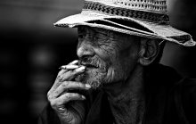 品牌的帽子是需要時(shí)間編織的